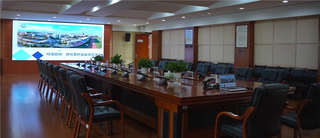 現(xiàn)代會(huì)議的“點(diǎn)睛之筆”：電子桌牌的功能價(jià)值與效益分析