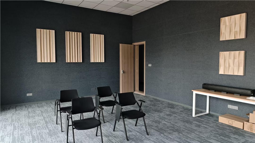 復(fù)雜建聲環(huán)境下的專業(yè)擴(kuò)聲設(shè)計(jì)與語音清晰度優(yōu)化